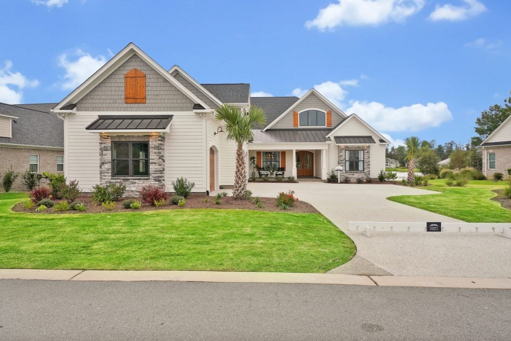Realtor-Image Realtor-Image