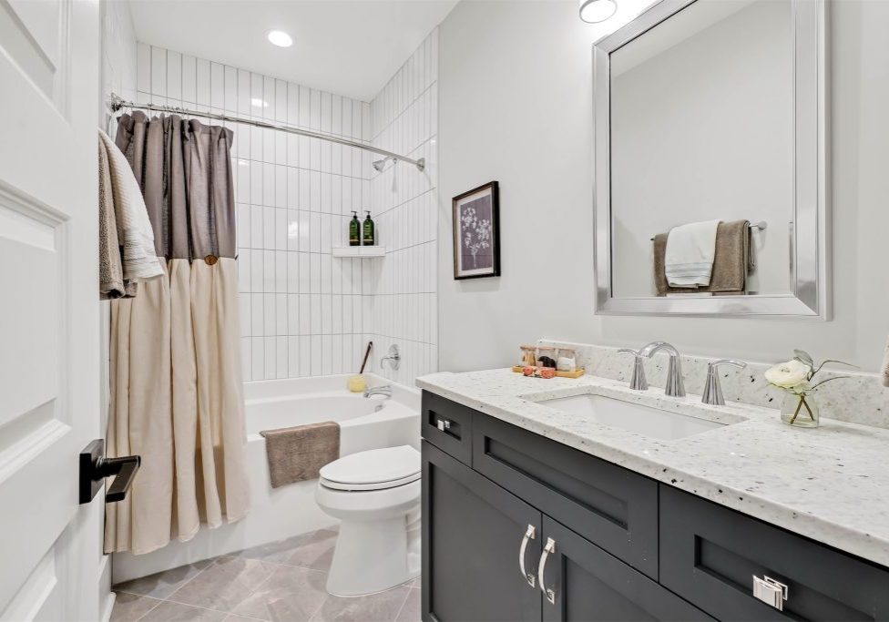 Liberty-Gallery-Bathroom-17