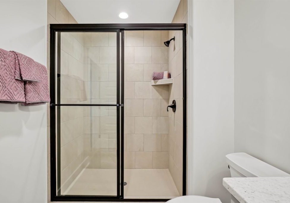 Liberty-Gallery-Bathroom-18